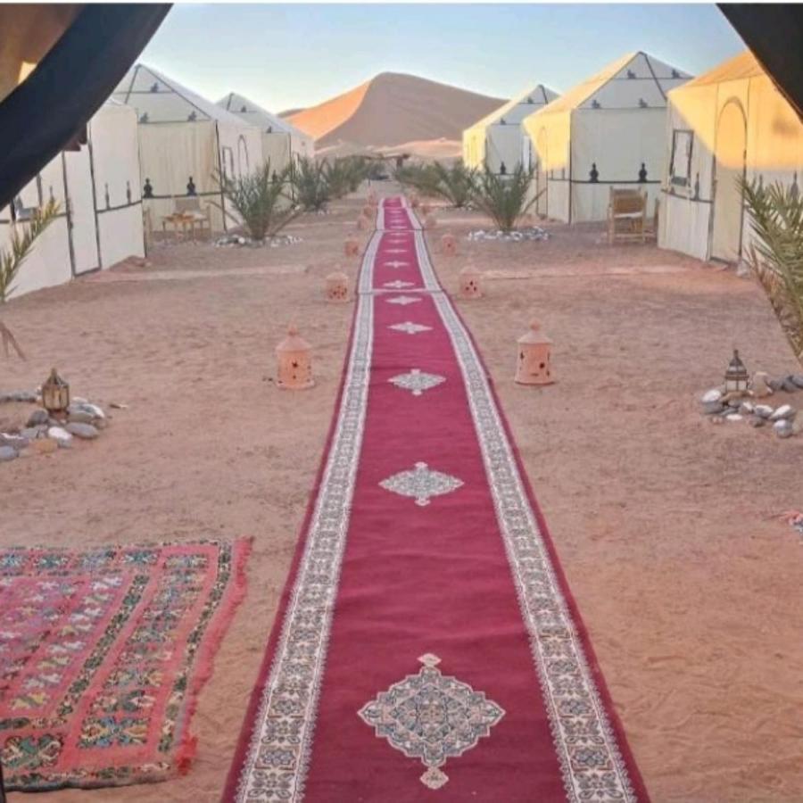 Hotel Family Luxury Glamping Merzouga Esterno foto