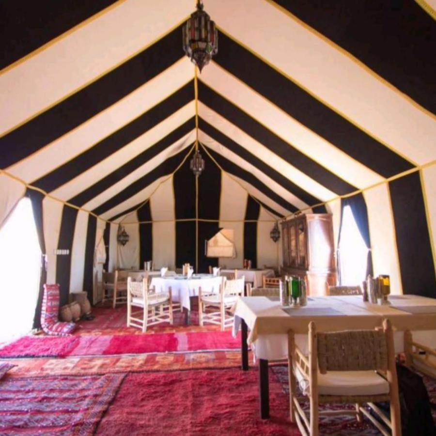 Hotel Family Luxury Glamping Merzouga Esterno foto