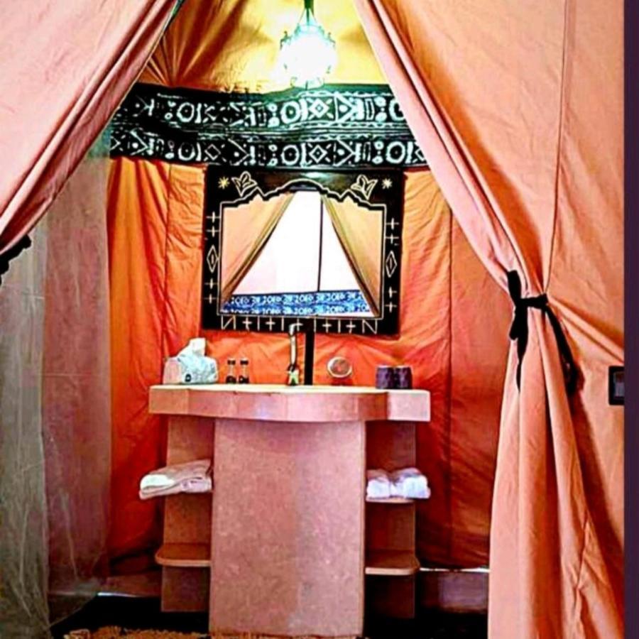 Hotel Family Luxury Glamping Merzouga Esterno foto